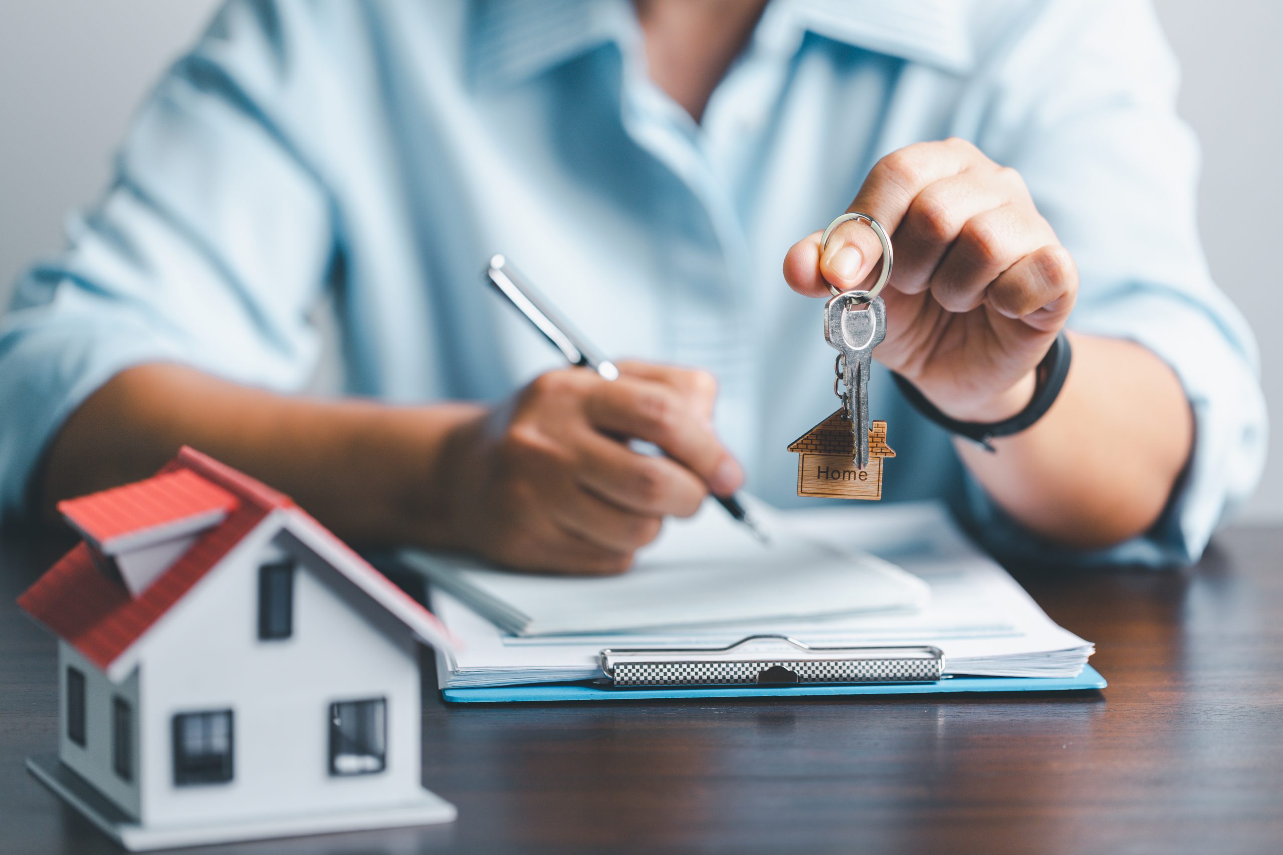 Planning the full monthly cost of a Tampa Bay home